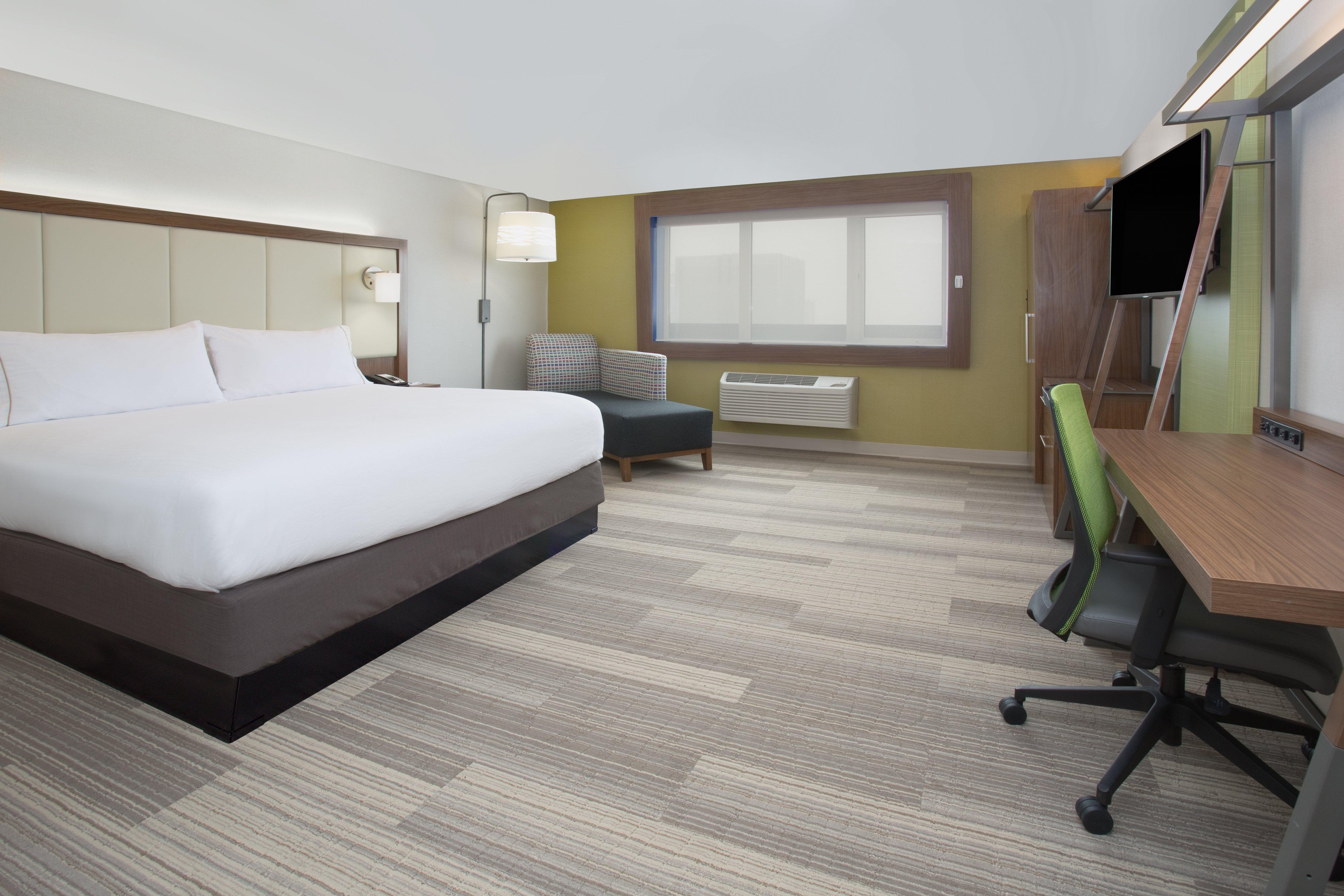 Holiday Inn Express & Suites - Dodge City By Ihg Exteriör bild