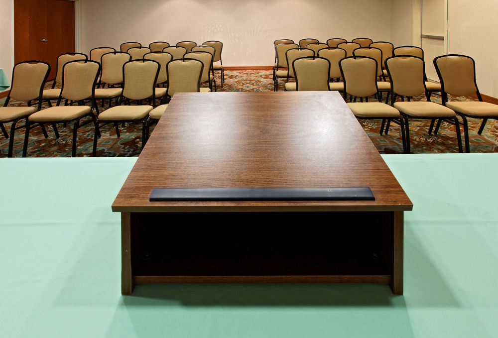 Holiday Inn Express & Suites - Dodge City By Ihg Exteriör bild